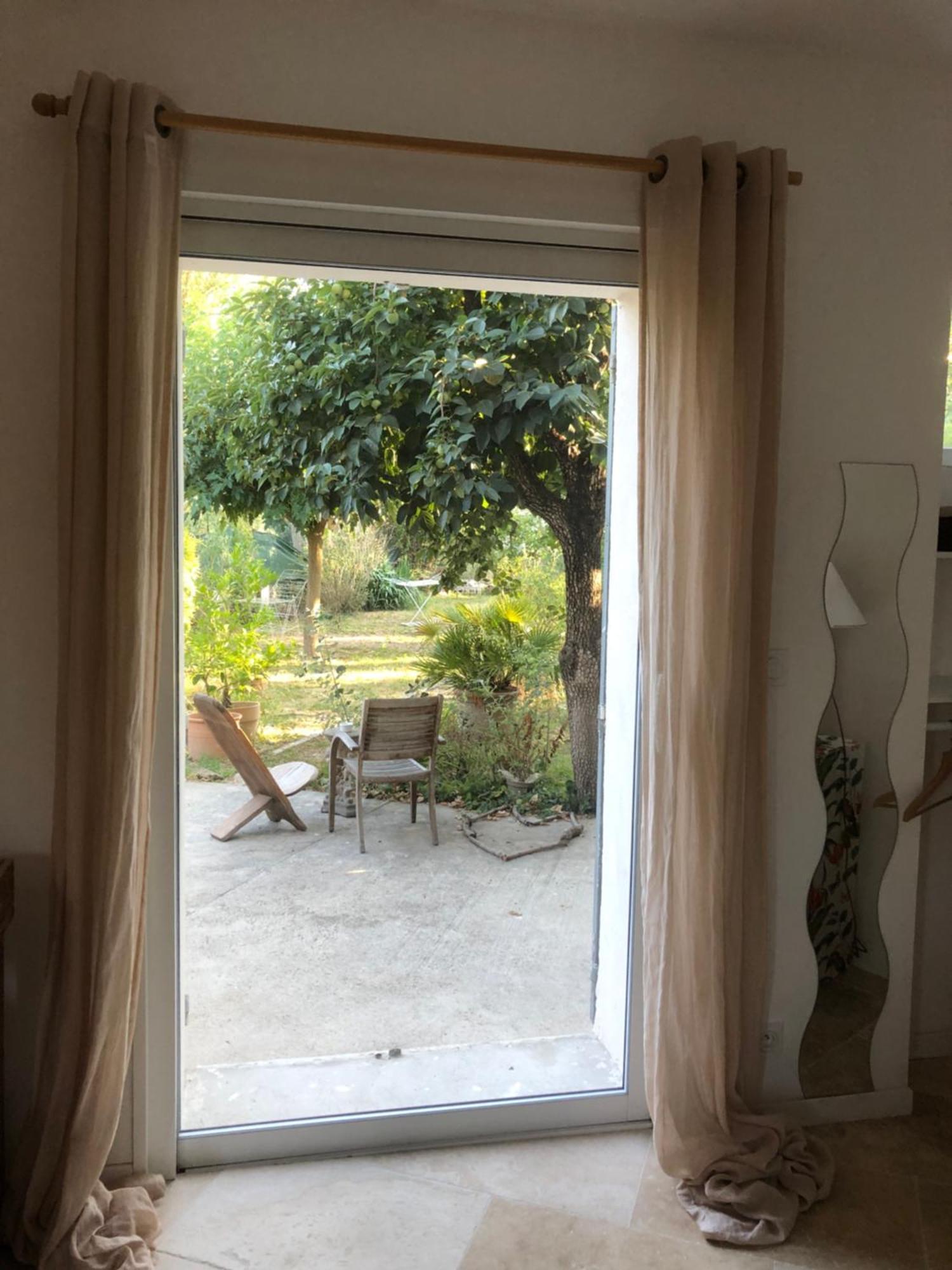 Villeneuve-lès-Avignon Studio Lumineux מראה חיצוני תמונה